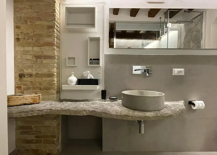 Apartment Veniceloft 5minutefromrialto 10minutefromsanmarco 5minitestationtrain Infrontofcad'oro *