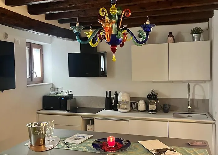 Apartment Veniceloft 5minutefromrialto 10minutefromsanmarco 5minitestationtrain Infrontofcad'oro Venice