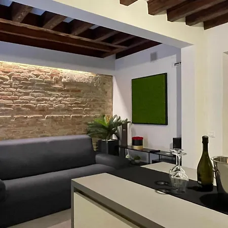 Veniceloft 5minutefromrialto 10minutefromsanmarco 5minitestationtrain Infrontofcad'oro Apartmán *